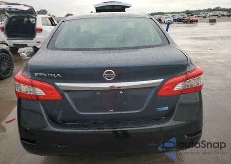 2015 Nissan Sentra S z USA, uszkodzony, nr VIN 3N1AB7AP6FY352066
